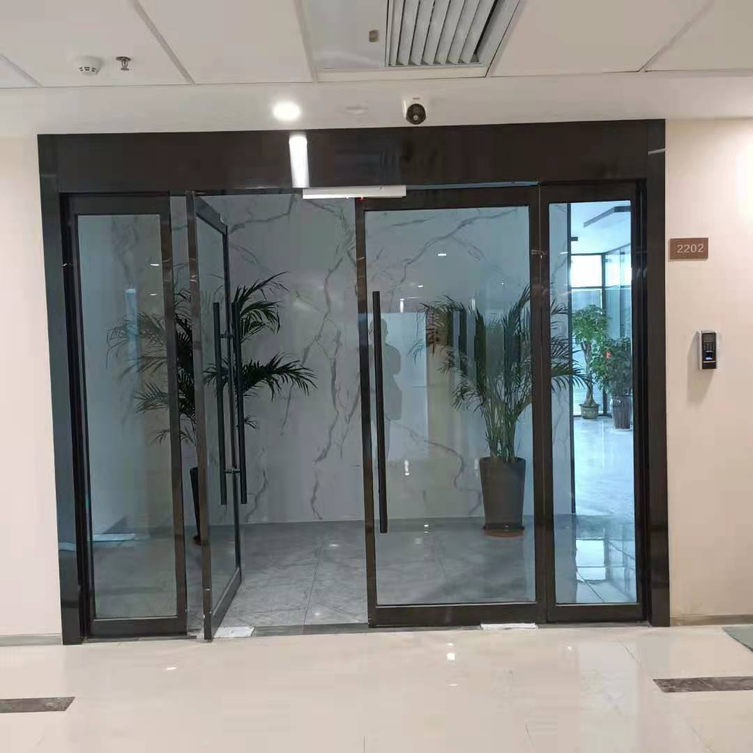 你都了解哪些材質(zhì)的玻璃門？